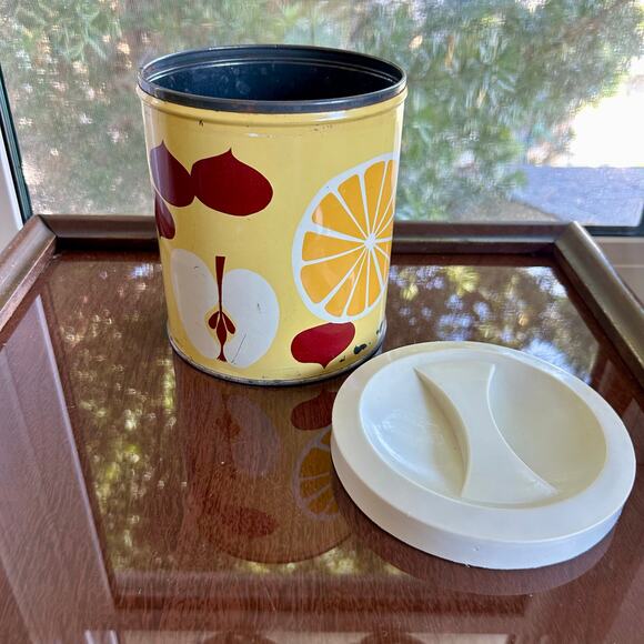 Vintage Procter & Gamble Atomic Fruit Print Canister Tin with Lid, 60s/70s - Picture 9 of 12